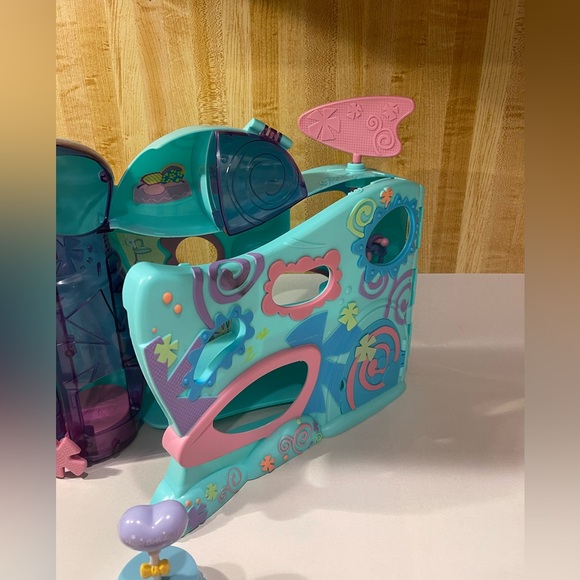 Littlest Pet Shop Biggest Littlest Pet Shop Playset House - Picture 8 of 12